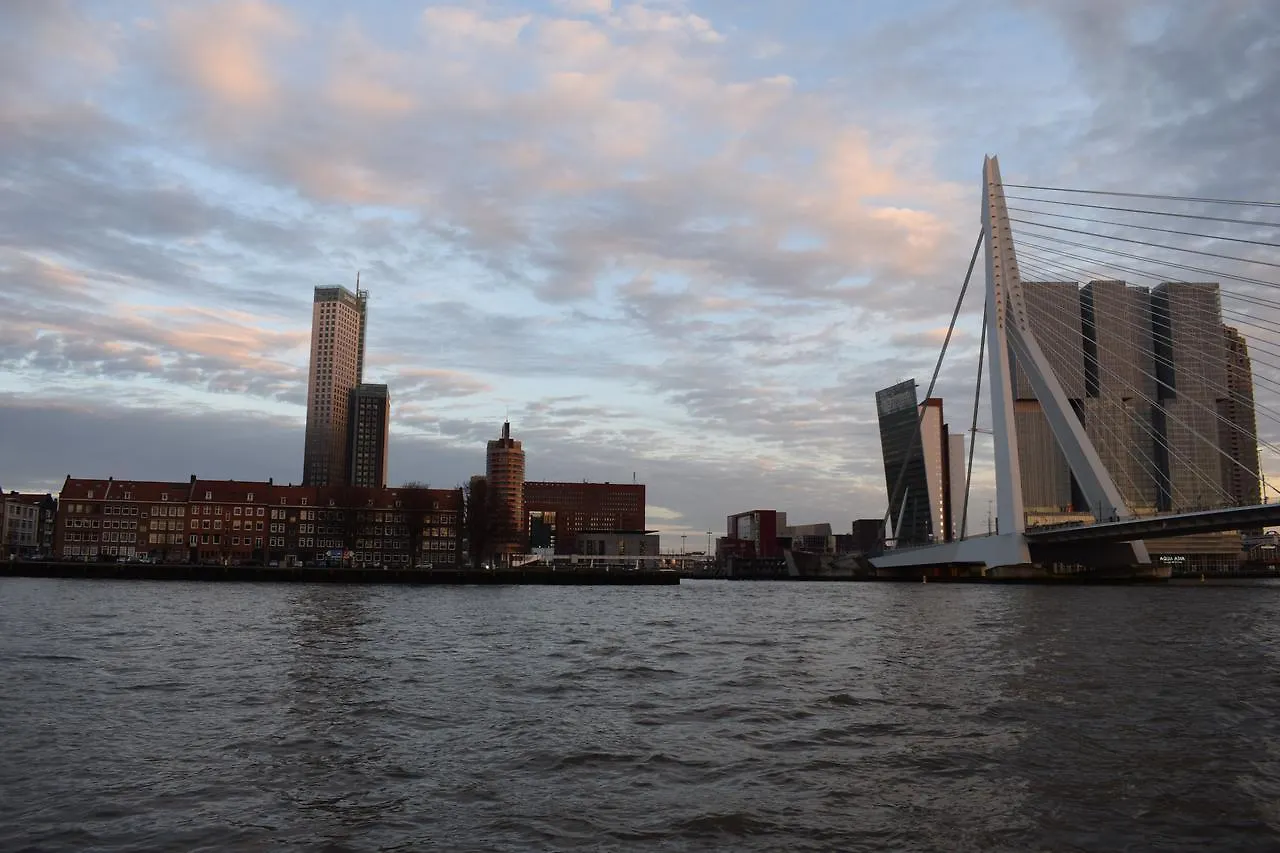 Bed & Breakfast Aurora Bed and Breakfast Schiedam